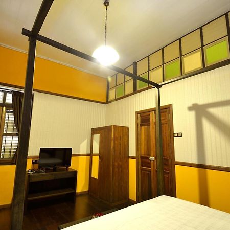 Yong Yi Yuen Guesthouse George Town Exterior photo